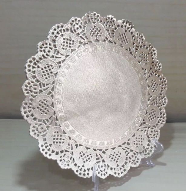 KIT 100 DOILIES DECORAÇÃO 33,5 CM PRATA